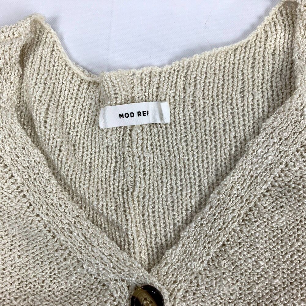 Nwot! Mod Ref (Vici Collection) Button Up V-Neck … - image 3